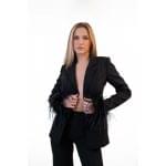 Ariana Blazer
